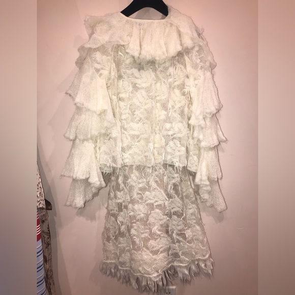 CHANEL RUNWAY 2 PIECE SKIRT AND JACKET FR38 - Picture 8 of 10